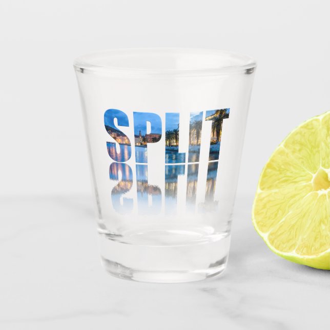 Split promenade text in Croatia Shot Glass (Front)