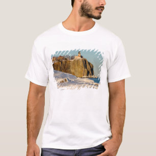 Split Rock Lighthouse State Park on Lake T-Shirt
