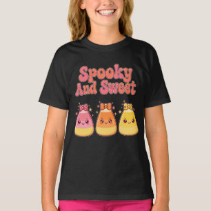 Spooky And Sweet Candy Corn Bow Stars Pink Cute Ar T-Shirt