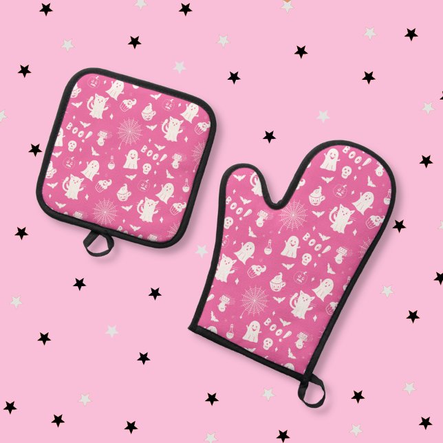 Spooky Cute Pink and White Halloween  Oven Mitt & Pot Holder Set (Creator Uploaded)