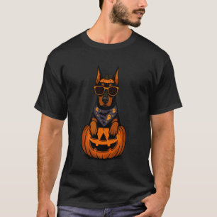 Spooky Doberman Pinscher Pumpkin Halloween Dog Lov T-Shirt