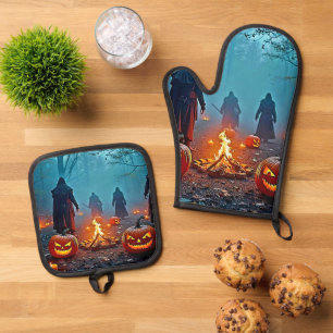 Spooky Halloween Ritual Design Oven Mitt & Pot Holder Set