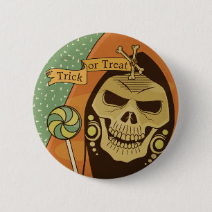 Spooky Halloween Skull Vintage Pin Button