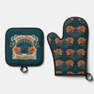Spooky Halloween Spiders & Lily Vintage Victorian Oven Mitt & Pot Holder Set