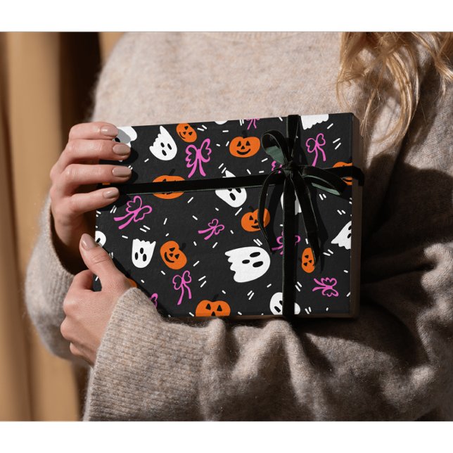 Spooky Halloween  Wrapping Paper (Creator Uploaded)