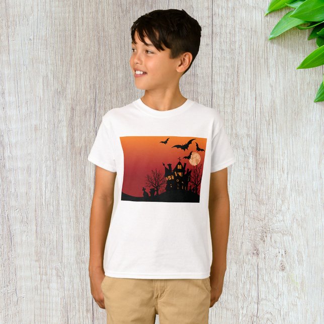 Spooky Haunted House Halloween Night  T-Shirt (Creator Uploaded)