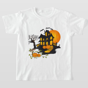 Spooky House with bats Halloween fun T-Shirt