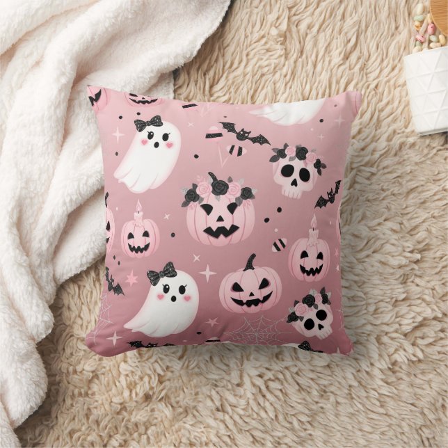 Spooky pink halloween pillow (Blanket)