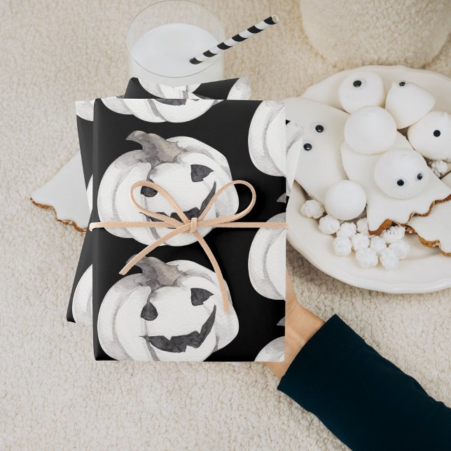 Spooky Pumpkin Pattern | Happy Halloween Wrapping Paper Sheet (Creator Uploaded)
