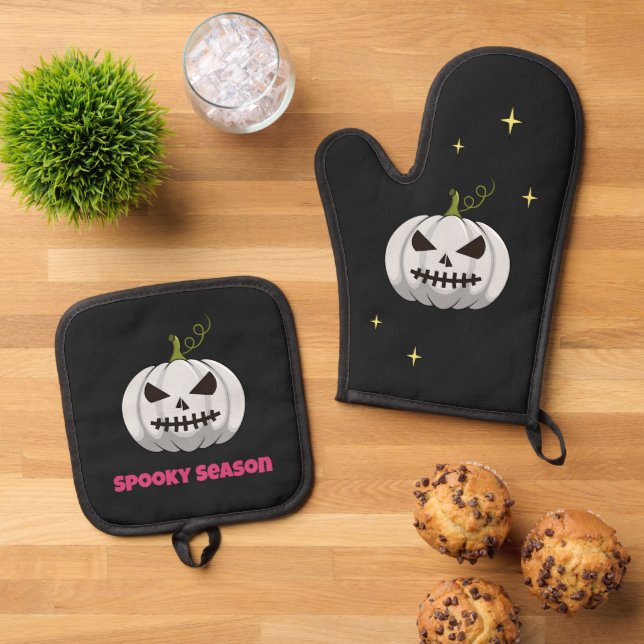 Spooky Pumpkin Season Oven Mitt & Pot Holder Set (Top Down)