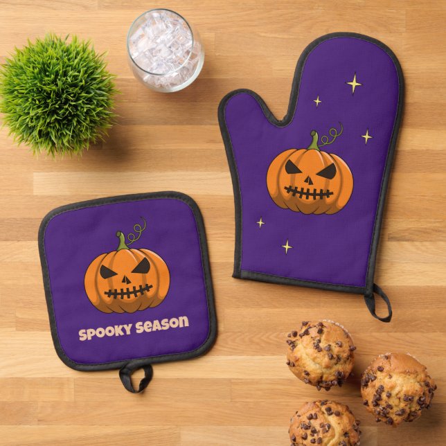 Spooky Pumpkin Season Oven Mitt & Pot Holder Set (Top Down)