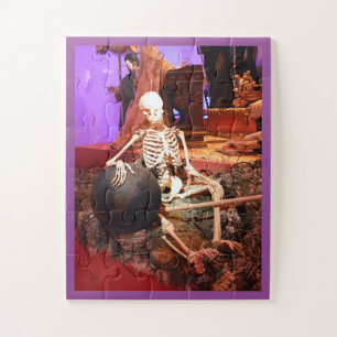 Spooky skeleton jigsaw puzzle