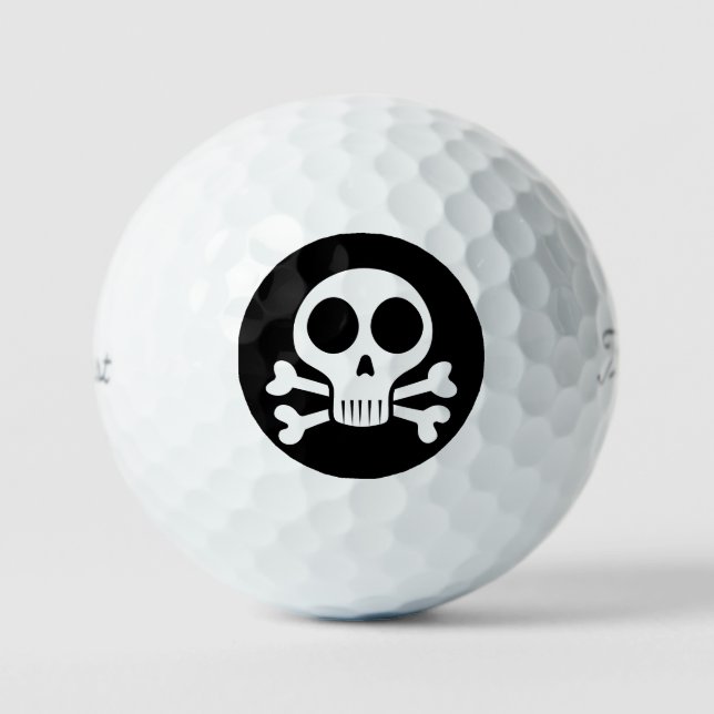 spooky skull on a black background golf balls (Front)
