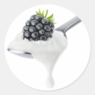 Spoon of blackberry yogurt classic round sticker