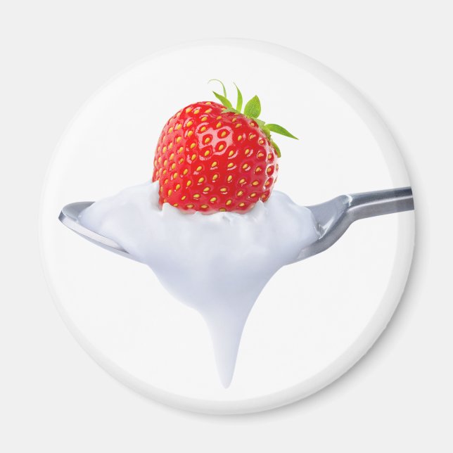 Spoon of strawberry yogurt magnet (Front)