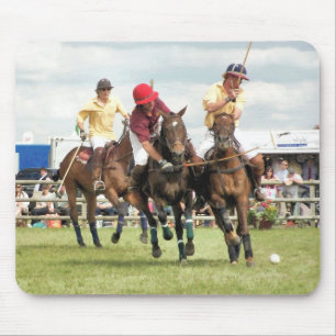 SPORTING HORSES MOUSE MAT