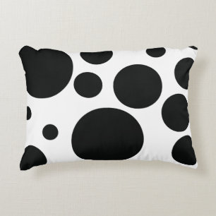 Spotty pattern decorative cushion