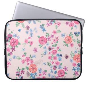 Spring flowers design. Seamless floral pattern. Pl Laptop Sleeve