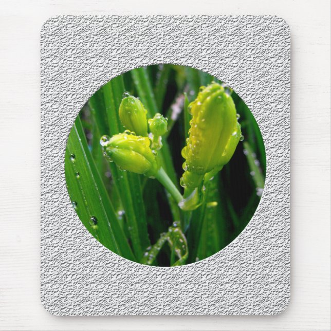 spring green lily buds mouse mat (Front)