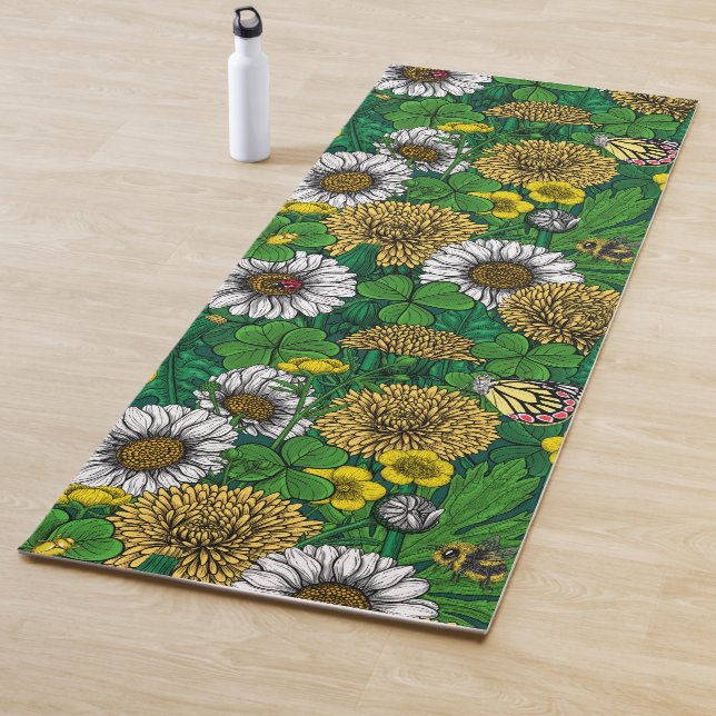 Spring green yoga mat (In Situ)