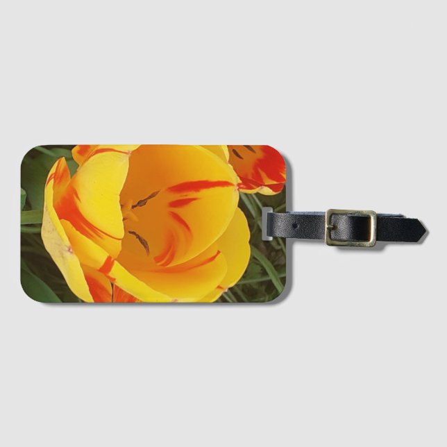 Spring Tulips Luggage Tag (Front Horizontal)