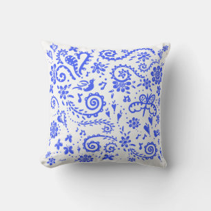 Springtime pillow in blue and white