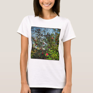 Square Photo - Magnolia Bush 01 T-Shirt