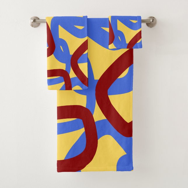 Square Tangle Royal Blue Crimson Red Bath Towel Set (Insitu)