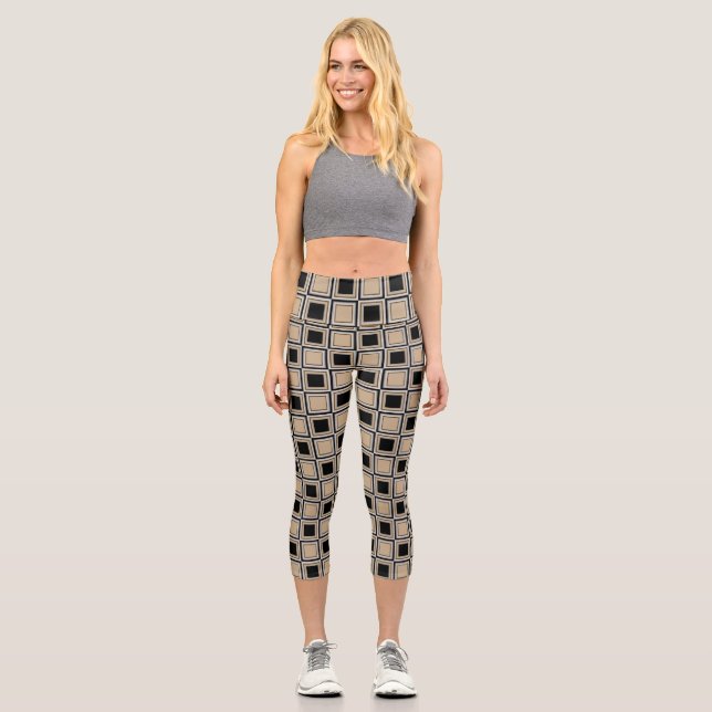 Squares pattern capri leggings (Front)