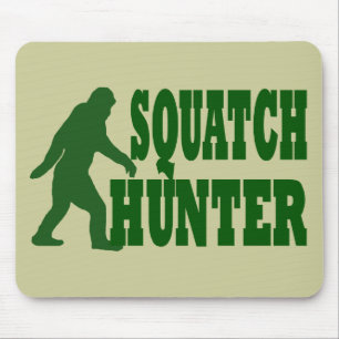 Squatch hunter mouse mat