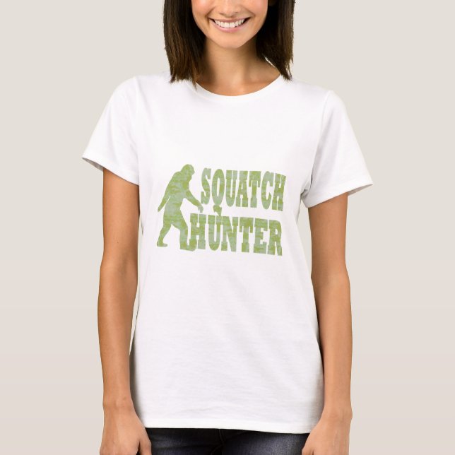 Squatch hunter on camouflage T-Shirt (Front)