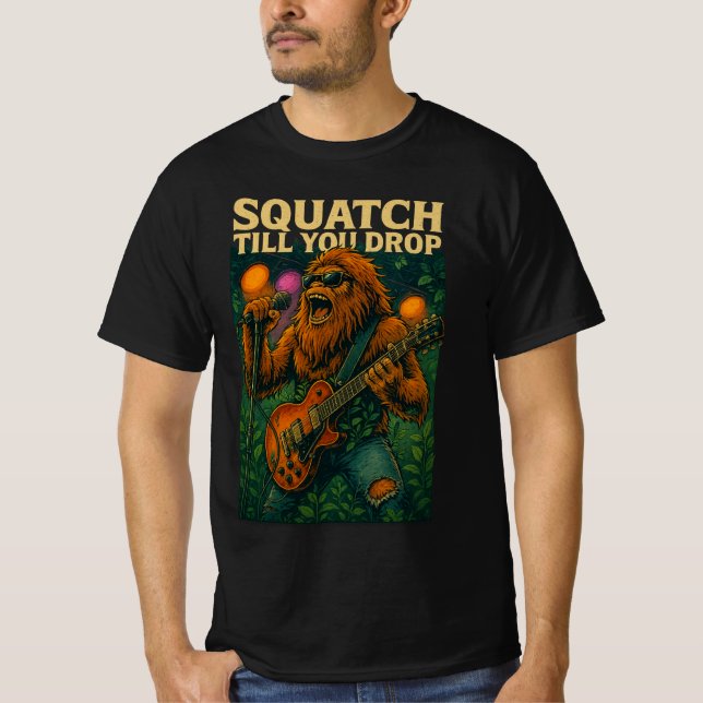 Squatch till you drop Men's Value T-Shirt (Front)