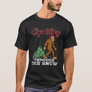 Squatching Bigfoot Santa Xmas Sasquatch Christmas T-Shirt
