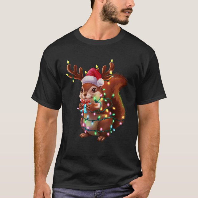 Squirrel Christmas Tree Lights Funny Xmas Family M T-Shirt (Front)