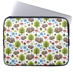 Squirrel in The Oak Forest Pattern Laptop Sleeve