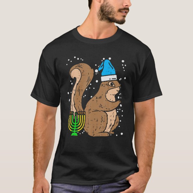 Squirrel Menorah Jewish Hanukkah Chanukah Animal L T-Shirt (Front)