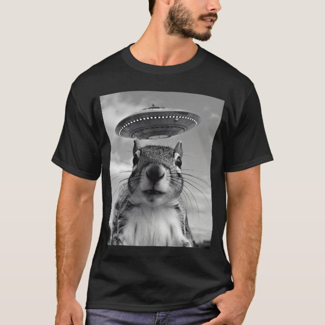 Squirrel Sie With Alien UFO Funny Squirrel Gifts F T-Shirt (Front)