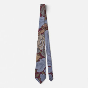 St. James Acanthus Leaf Pattern by William Morris Tie