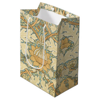 St. James by William Morris, Acanthus Leaves Medium Gift Bag