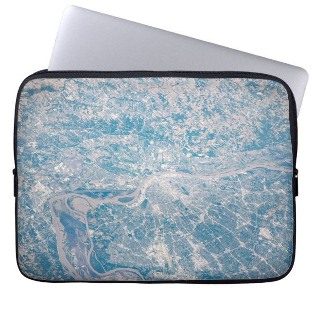 St. Louis, Missouri Along The Mississippi River. Laptop Sleeve (Front)