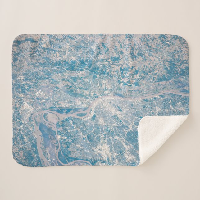 St. Louis, Missouri Along The Mississippi River. Sherpa Blanket (Front (Horizontal))