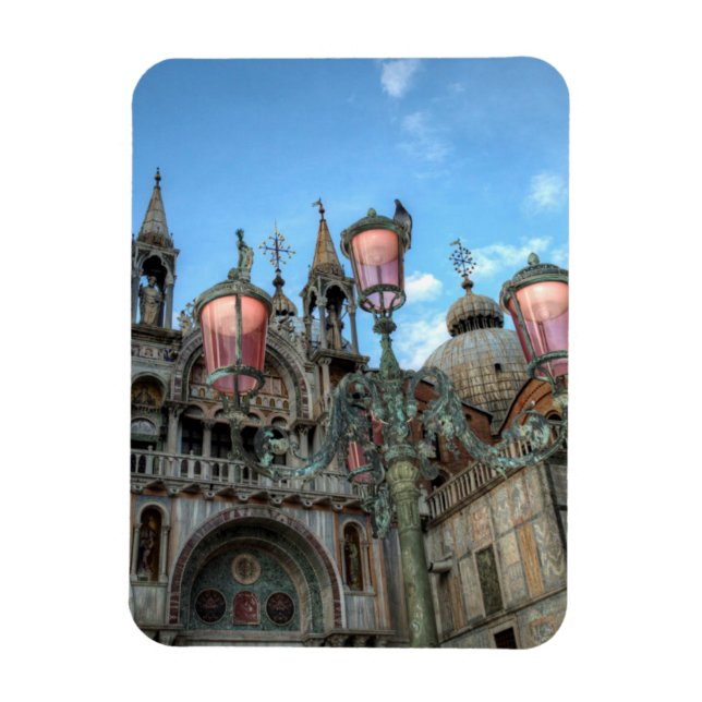 St. Marks and Lamp, Venice, Italy Magnet (Vertical)