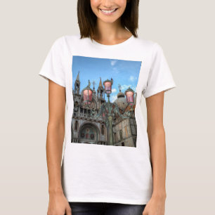 St. Marks and Lamp, Venice, Italy T-Shirt