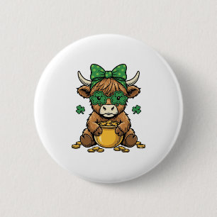 St Patrick Highland Cow Pot of Gold Vintage Art_1 6 Cm Round Badge