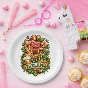 St. Patrick’s Day Apple Craze 🍀 Paper Plate