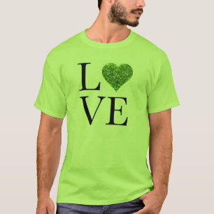 St. Patrick’s day Love green glittering hear T-Shirt