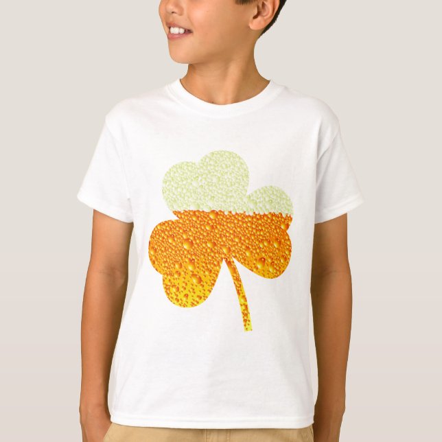 st patricks beer clover T-Shirt (Front)