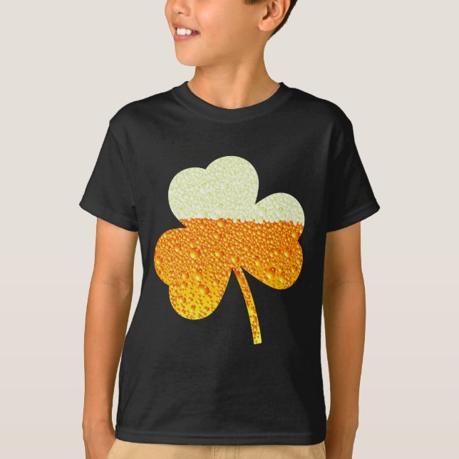 st patricks beer clover T-Shirt (Front)