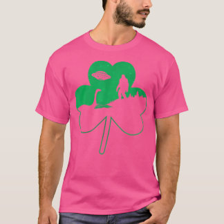 St Patricks Day Bigfoot Nessie Ufo Alien Shamrock  T-Shirt