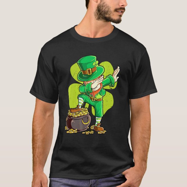 St Patricks Day  Boys Kids Men Dabbing Leprechaun T-Shirt (Front)